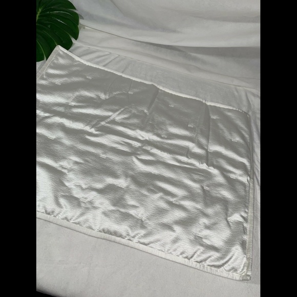 NIB Hotel Collection Fresco Sage Quilted‎ (1) Standard Sham Pillow Case - Picture 3 of 12